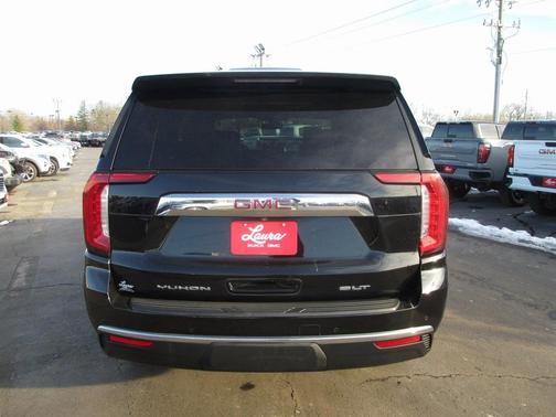 2021 GMC Yukon SLT