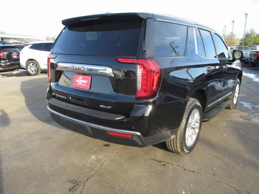 2021 GMC Yukon SLT
