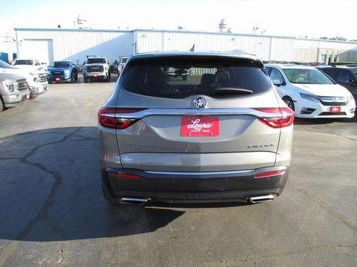 2018 Buick Enclave Essence