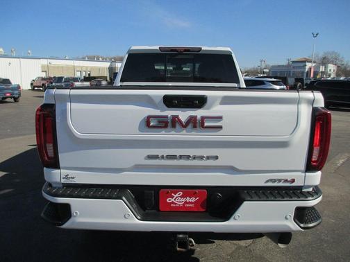 2023 GMC Sierra 2500 AT4