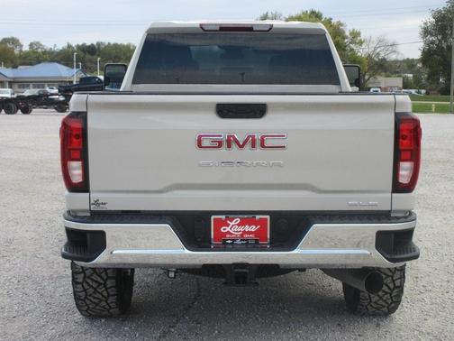2026 GMC Sierra 2500 SLE