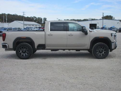2026 GMC Sierra 2500 SLE