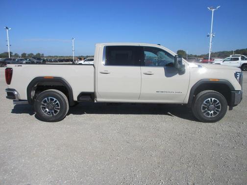 2026 GMC Sierra 2500 SLE