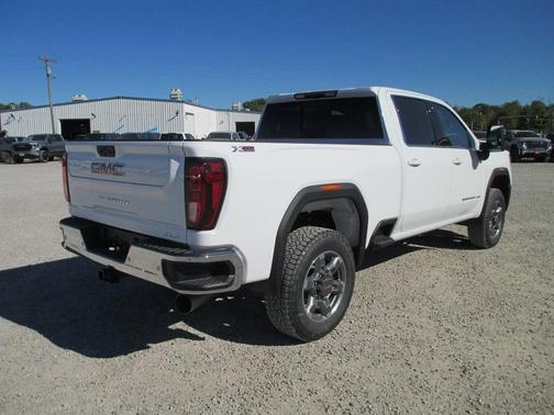2026 GMC Sierra 3500 SLE
