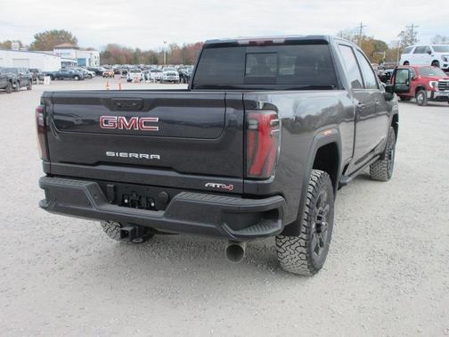 2026 GMC Sierra 2500 AT4