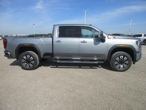 2025 GMC Sierra 2500 Denali