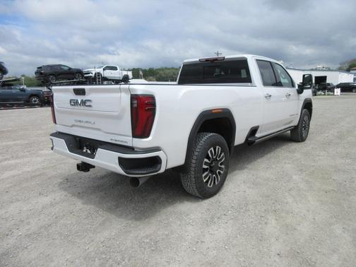 2025 GMC Sierra 3500 Denali Ultimate