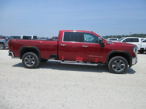 2025 GMC Sierra 3500 SLT