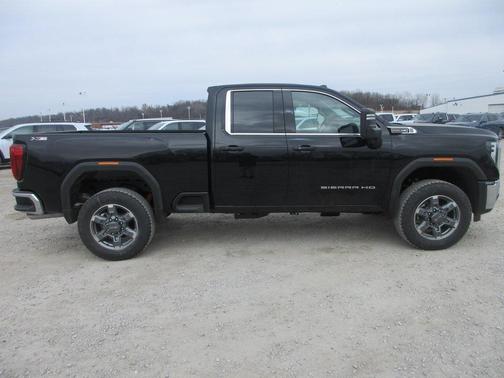 2026 GMC Sierra 2500 SLE