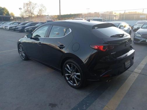 2019 Mazda Mazda3 FWD w/Preferred Package