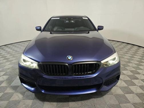 2019 BMW 540 540i