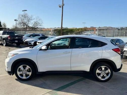 2016 Honda HR-V LX