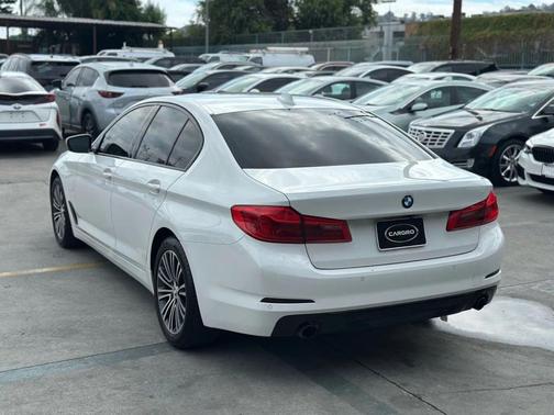 2020 BMW 530e iPerformance