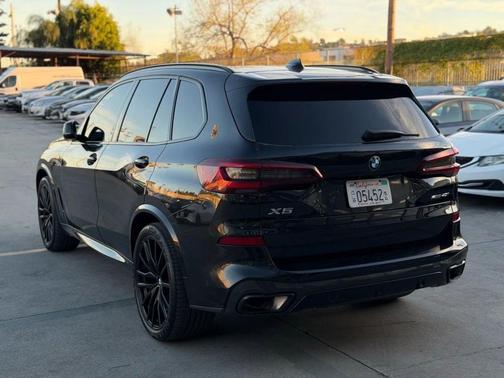 2023 BMW X5 sDrive40i