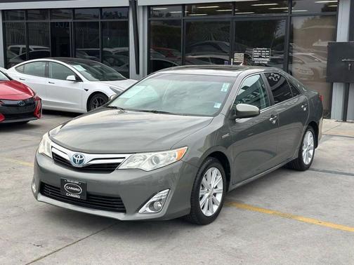 2012 Toyota Camry Hybrid LE