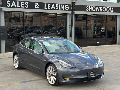 2018 Tesla Model 3 Long Range