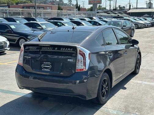2014 Toyota Prius Three