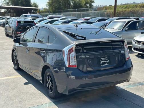 2014 Toyota Prius Three