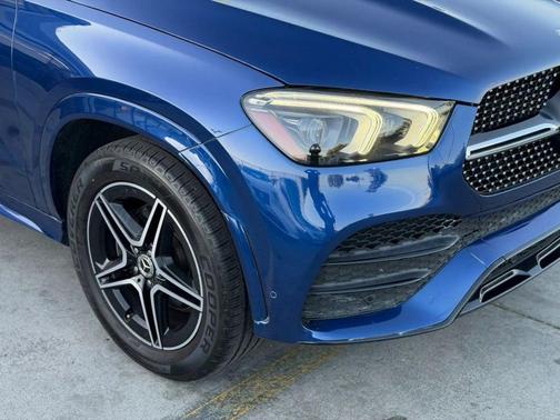 Blue 2020 Mercedes-Benz GLE 350 4MATIC