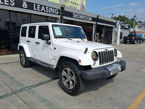 2017 Jeep Wrangler Unlimited Sahara