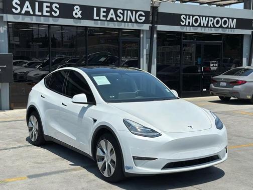 2021 Tesla Model Y Long Range Dual Motor All-Wheel Drive