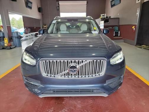 2018 Volvo XC90 Hybrid T8 Inscription