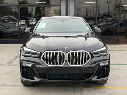 Black 2021 BMW X6 sDrive40i