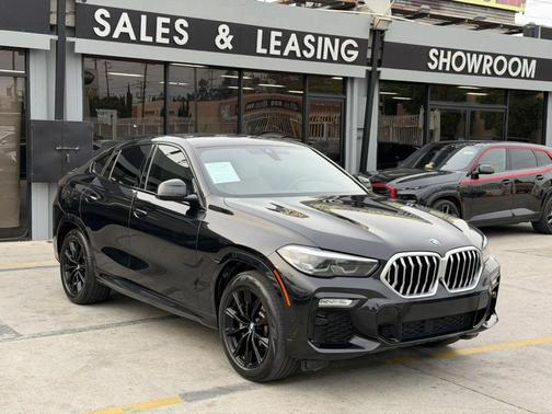 Black 2021 BMW X6 sDrive40i