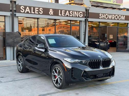 Black Sapphire Metallic 2024 BMW X6 xDrive40i