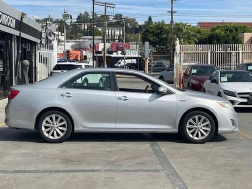 2013 Toyota Camry Hybrid XLE