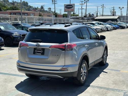 2018 Toyota RAV4 Hybrid LE
