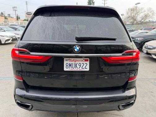2020 BMW X7 xDrive40i