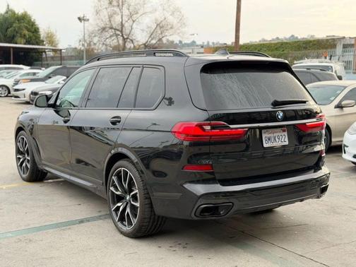 2020 BMW X7 xDrive40i
