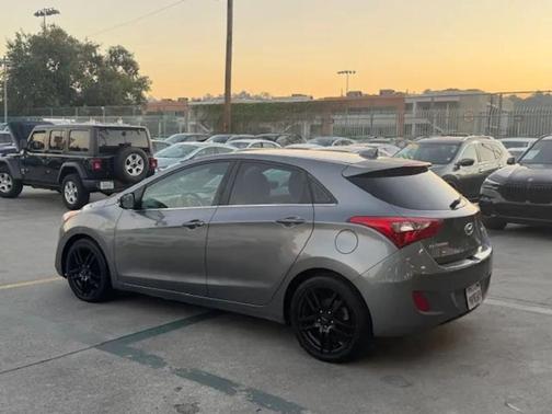 2016 Hyundai Elantra GT Base