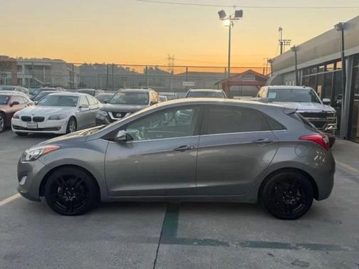 2016 Hyundai Elantra GT Base