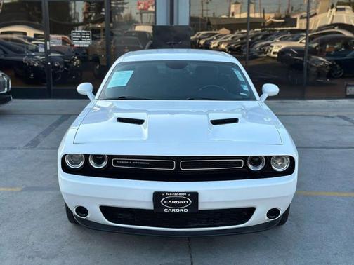 2015 Dodge Challenger SXT