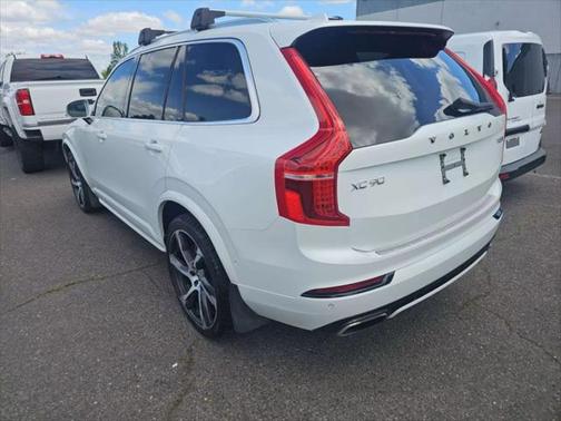 2018 Volvo XC90 Hybrid T8 R-Design