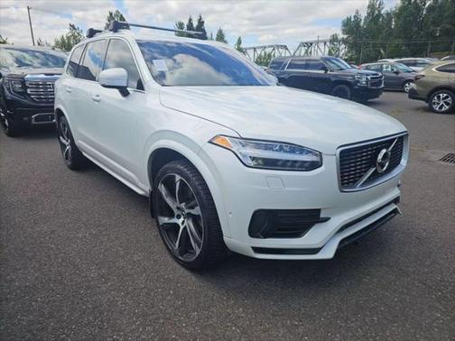 2018 Volvo XC90 Hybrid T8 R-Design