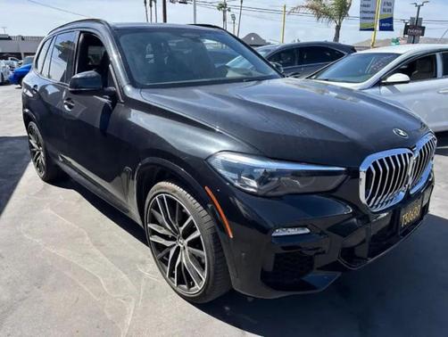 Black Sapphire Metallic 2019 BMW X5 xDrive40i