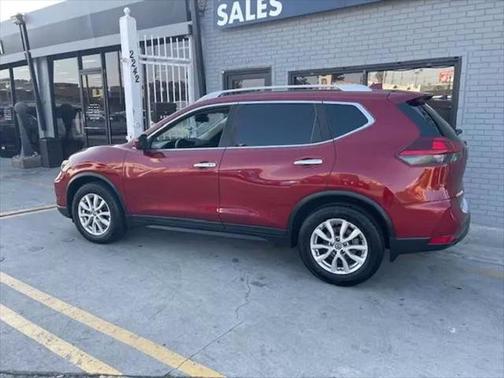 2020 Nissan Rogue SV