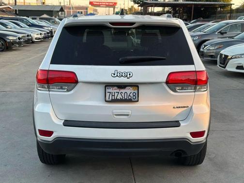 2015 Jeep Grand Cherokee Laredo