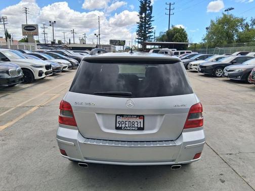 Silver 2010 Mercedes-Benz GLK-Class GLK 350 4MATIC