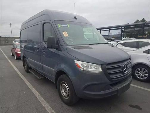 2019 Mercedes-Benz Sprinter 2500 Standard Roof