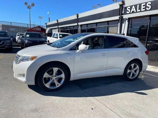 2010 Toyota Venza Base