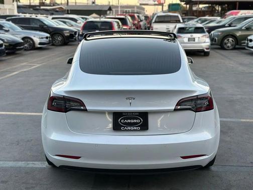 2020 Tesla Model 3 Standard Range