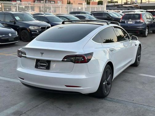 2020 Tesla Model 3 Standard Range