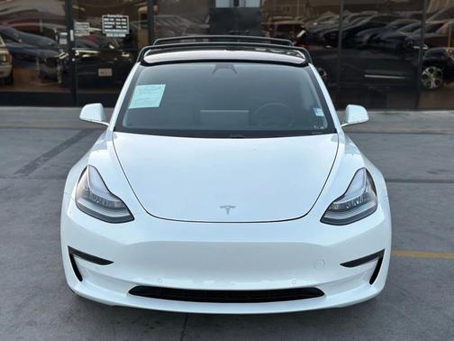 2020 Tesla Model 3 Standard Range