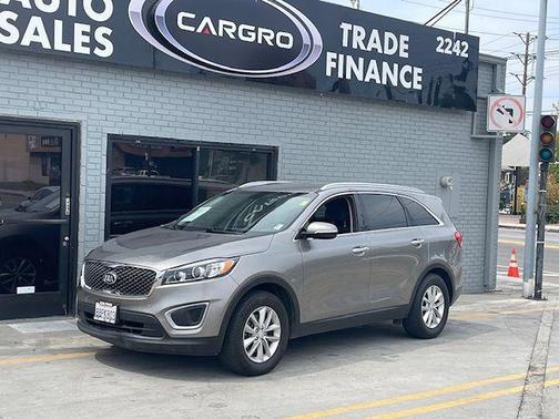 2018 Kia Sorento LX