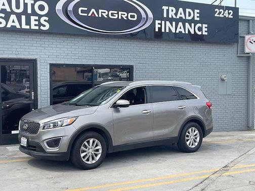 2018 Kia Sorento LX