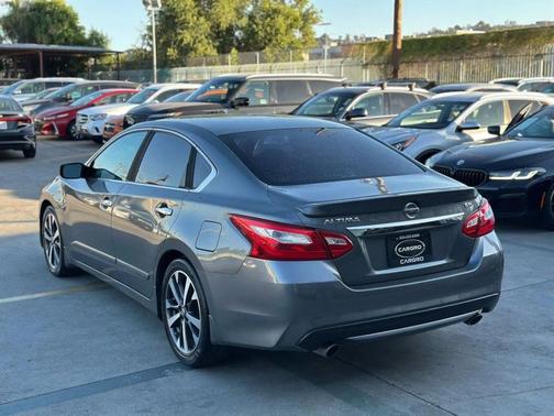 2016 Nissan Altima 2.5 SR